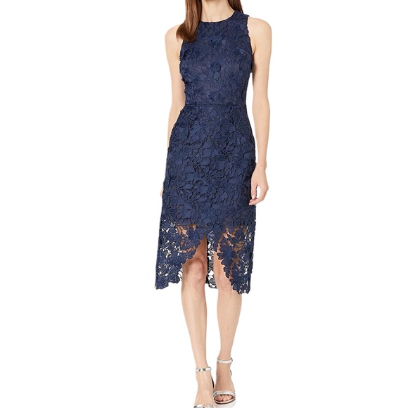 Betsy & Adam Dresses & Skirts - Betsy & Adam Lace Dress Sheath Sleeve Size 4 NWT